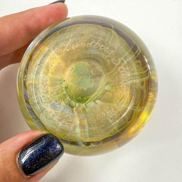 Lundberg Studios Daniel Salazar Artist Proof Pansy Art Glass Paperweight 2.75 In - Picture 5 of 7